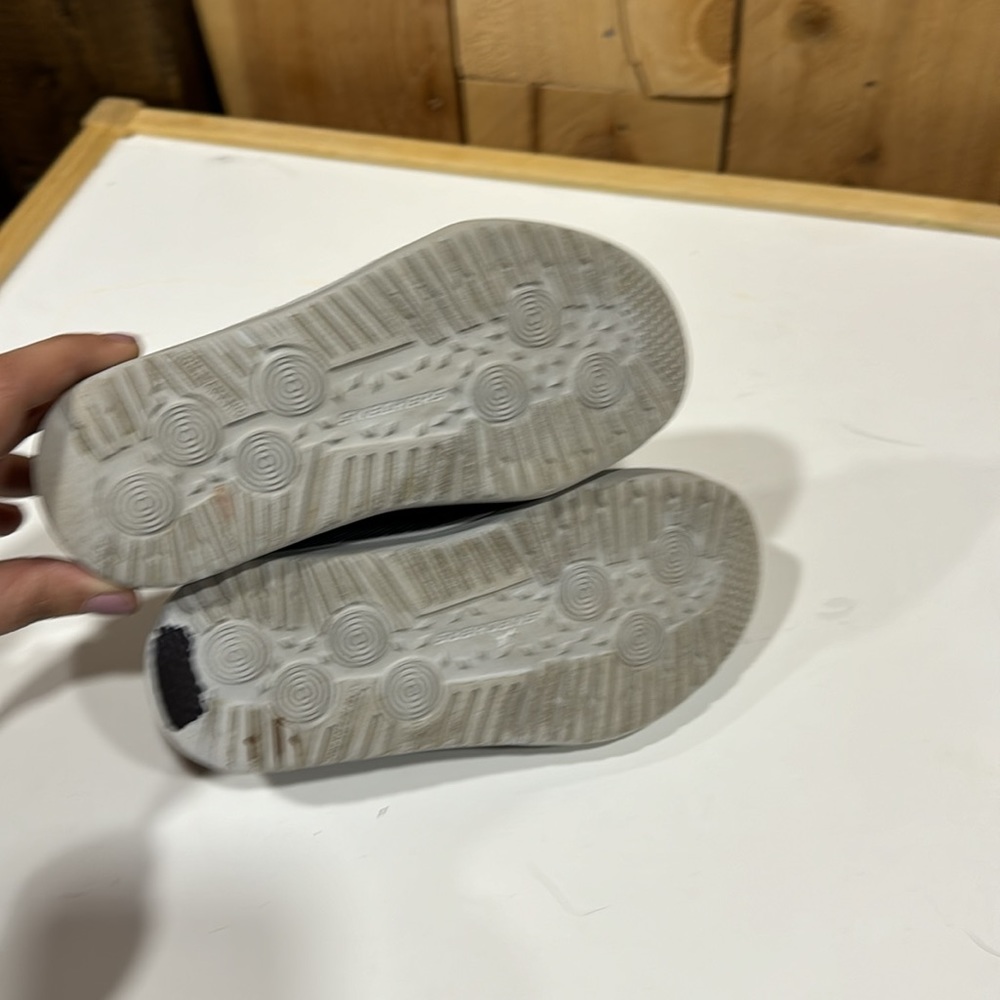 Blue shoes - Picture 3 of 5